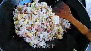 蒜薹培根炒饭的做法步骤:8