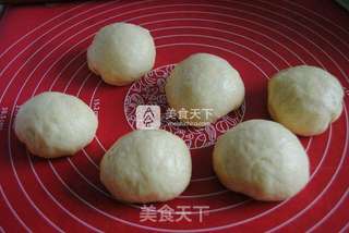 #ACA烘焙明星大赛#蛋黄麻花面包的做法步骤:3