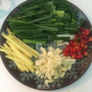 销魂香辣海鲜什锦(螃蟹?虾和濑尿虾)的做法步骤:4