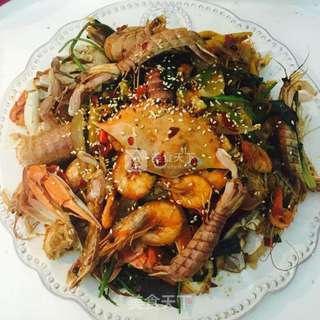 销魂香辣海鲜什锦(螃蟹?虾和濑尿虾)的做法步骤:17