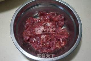 微波炉版肉片山药汤的做法步骤:2