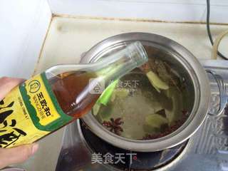 黄瓜口水鸡的做法步骤:4