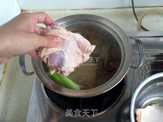 黄瓜口水鸡的做法步骤:5