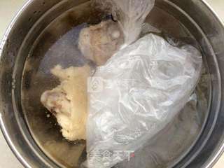 黄瓜口水鸡的做法步骤:12