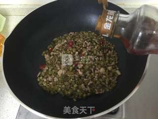 肉末炒酸豆角(附自制酸豆角做法)的做法步骤:16