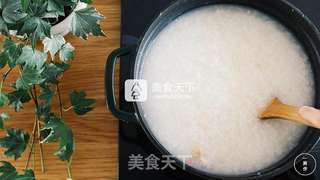 一厨作珐琅锅之煮出会“开花”的螃蟹粥的做法步骤:4