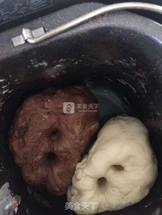 双色小馒头的做法步骤:3