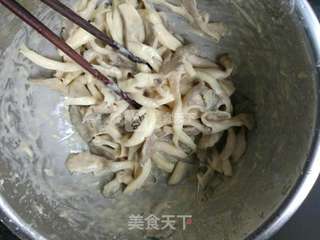 椒盐蘑菇的做法步骤:3