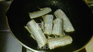 干煎带鱼的做法步骤:3