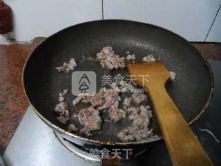 XO酱炒意粉的做法步骤:3