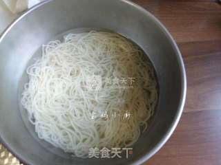阳春面的做法步骤:3