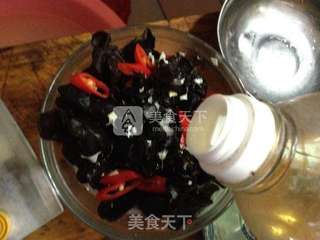 无油烟厨房-腐竹拌木耳的做法步骤:10