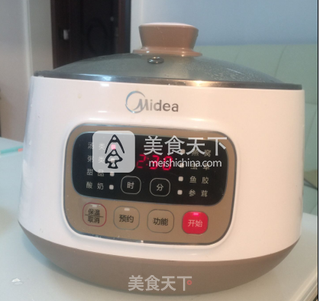 雪耳红枣糖水的做法步骤:4