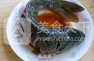 糖醋鲤鱼的做法步骤:2