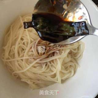 葱油拌面的做法步骤:9