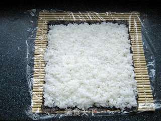 牛油果火腿寿司——两种卷法两样花色的做法步骤:8