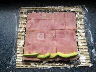 牛油果火腿寿司——两种卷法两样花色的做法步骤:17