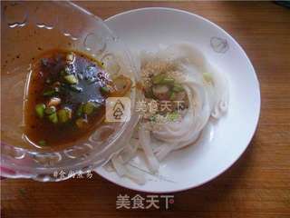 酱浇河粉的做法步骤:5