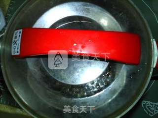黑芝麻核桃豆浆的做法步骤:6