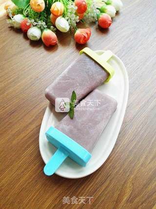 红豆沙牛奶冰棒的做法步骤:11