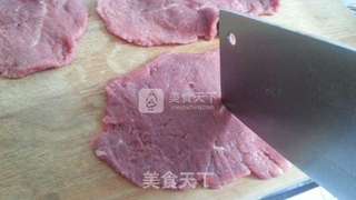 红酒牛排的做法步骤:2