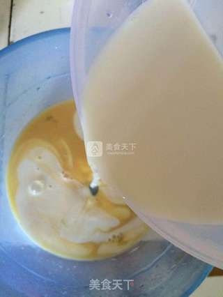 牛奶蛋羹的做法步骤:4
