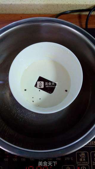 巧克力淋面蛋糕的做法步骤:16