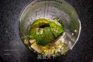 牛油果酸奶酱凉拌无麸通心意大利面的做法步骤:3