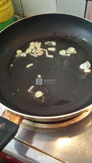 彩椒豆腐鸡丁的做法步骤：3