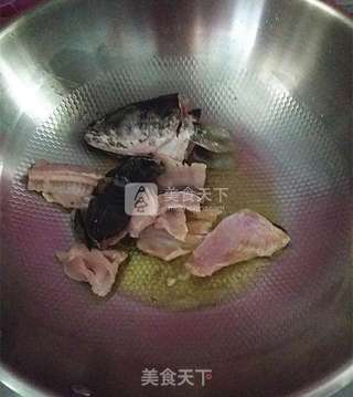 水煮乌鱼片的做法步骤:7