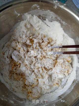 香葱火腿南瓜卷的做法步骤:3