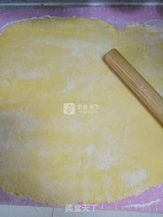 香葱火腿南瓜卷的做法步骤:7