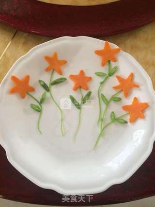 花朵蛋炒饭的做法步骤:7