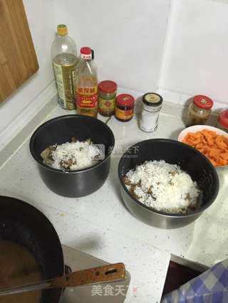 新疆羊肉抓饭的做法步骤:11