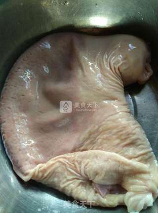 苦藠猪肚汤的做法步骤：1
