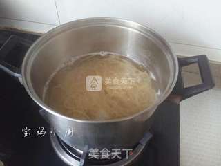  牛肉牛排酱炒意面的做法步骤：9