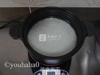 腊肉煲仔饭的做法步骤:2