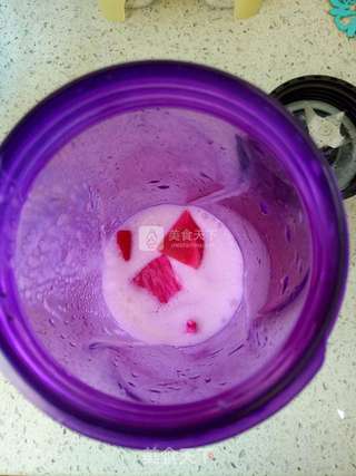 火龙果酸奶雪糕的做法步骤:6