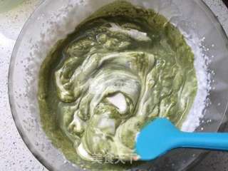 樱花抹茶慕斯的做法步骤:11