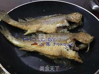 红烧黄花鱼的做法步骤:3