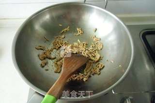 孜然青椒肉丝炒面的做法步骤：3