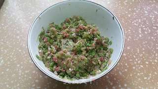 猪肉豇豆包子的做法步骤:5