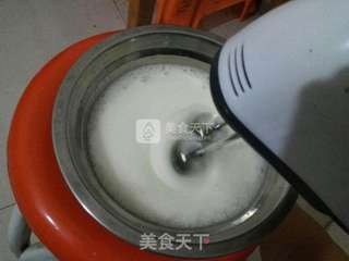 8寸戚风蛋糕的做法步骤:8