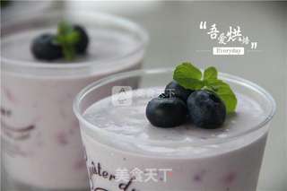 蓝莓冰淇淋的做法步骤:11