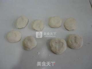 翻毛五仁月饼的做法步骤:4