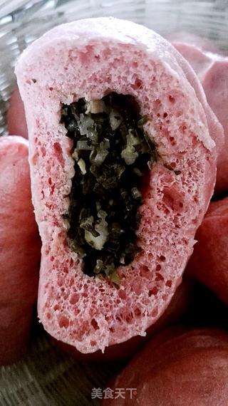 百变面食之红丝绒包子的做法步骤:22