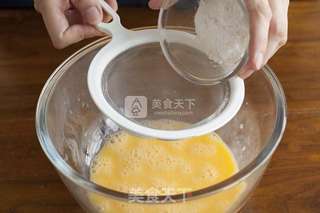 榴莲千层的做法步骤:2
