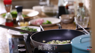 可以出现餐桌上的法国沙拉的做法步骤:5