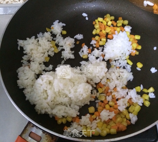芝士酱炒饭的做法步骤:2
