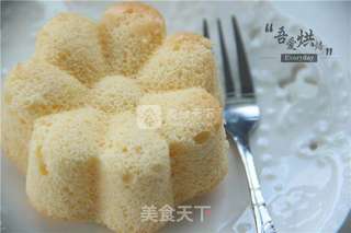 经典传说—无油柠檬戚风的做法步骤:8